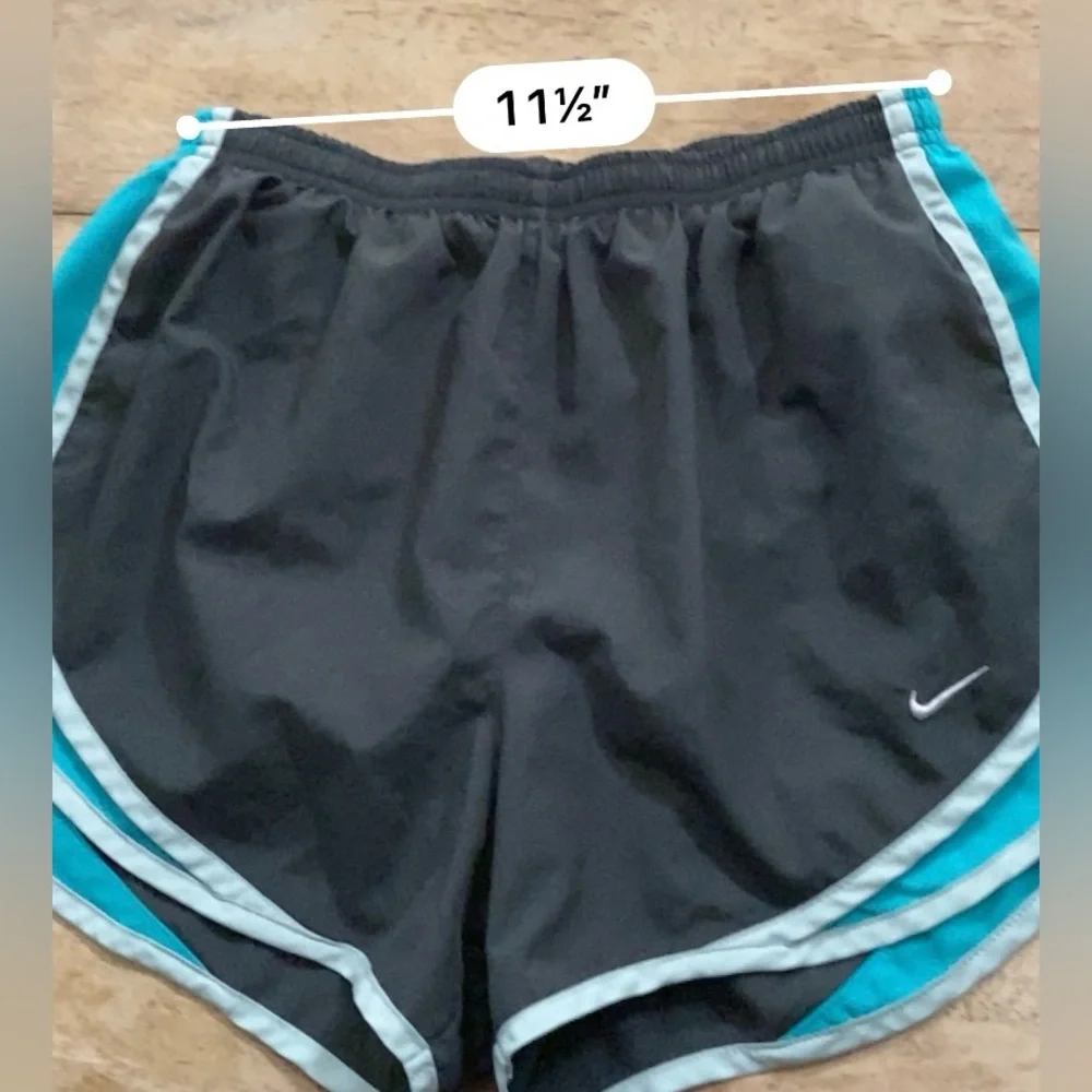 Nike Dri Fit Tempo Women’s Sz M Dk Gray/Teal Lined Running Shorts‎